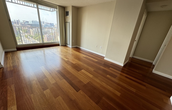 1 bed, 1 bath, 663 sqft, $3,600, Unit 1808