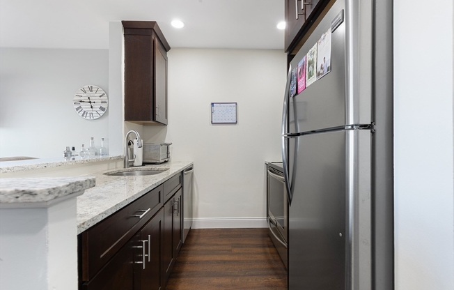 1 bed, 1 bath, 644 sqft, $2,400, Unit 407