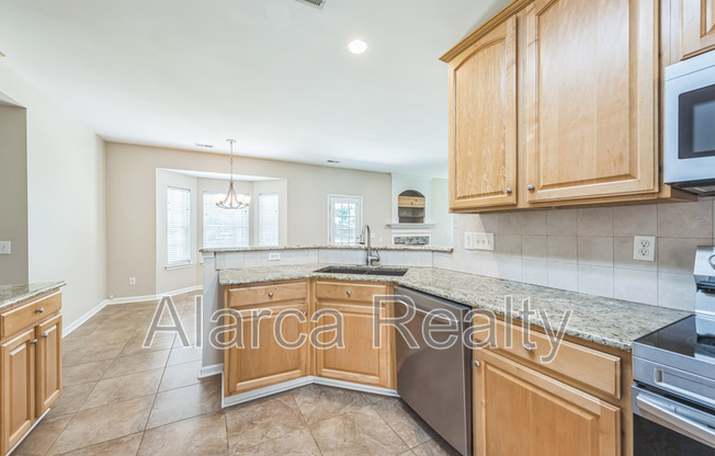 6106 GREENGATE LN