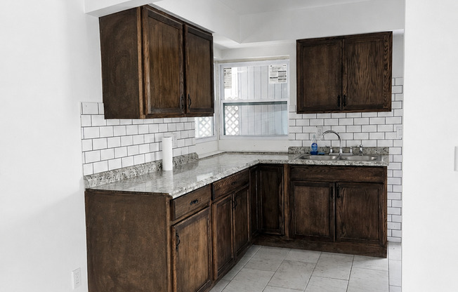 Deltona - 2 Bedroom, 1 Bathroom  – $1,645.00