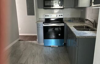 3 beds, 1 bath, $995