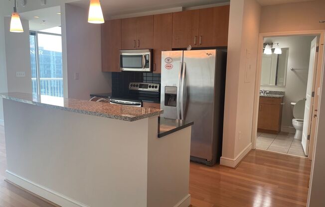 1 bed, 1 bath, $1,995