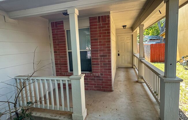 Cozy 3/2 house in Joseph Edward Subdivision