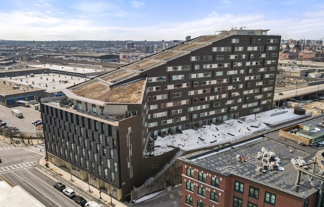 1 bed, 1.5 baths, 1,656 sqft, $5,500, Unit U:616