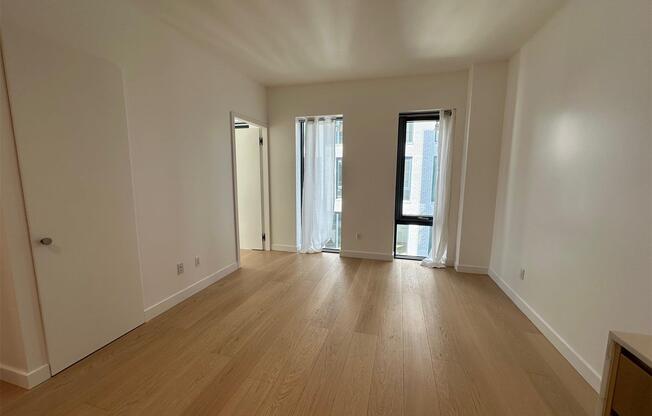 1 bed, 1 bath, $3,580, Unit 4H