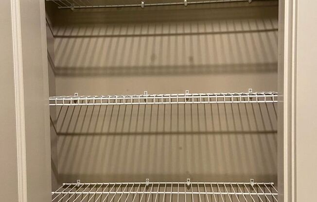 1 bed, 1 bath, 798 sqft, $875, Unit 208