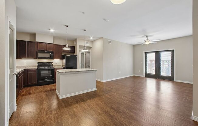 3 beds, 2 baths, 1,248 sqft, $1,959, Unit 918