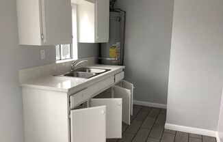 1 bed, 1 bath, $1,750, Unit 3500-3