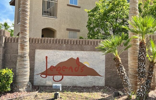 beautiful 2 bedroom condo