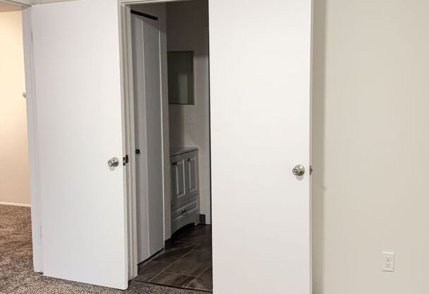 1 bed, 1 bath, 550 sqft, $1,315, Unit 331