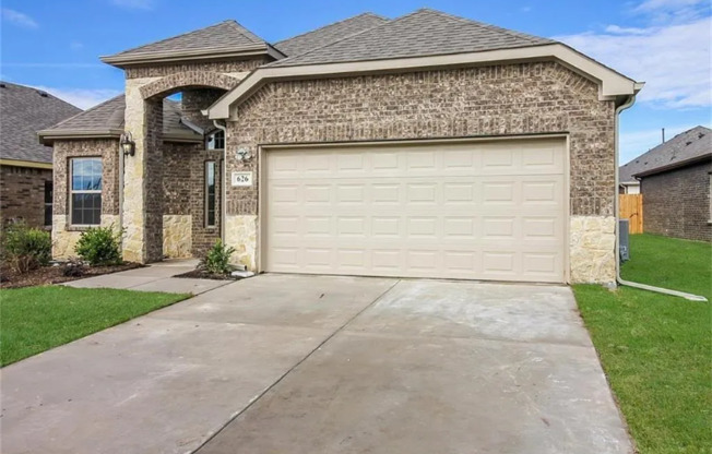 630 REDWOOD DR