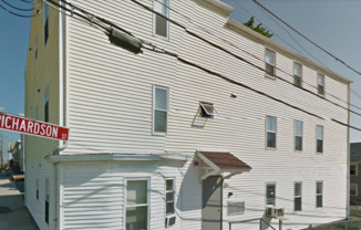 33 Richardson Street