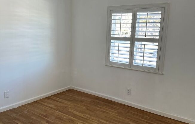 3 beds, 1 bath, $4,500