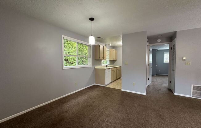 1 bed, 1 bath, $1,295, Unit 3027-200