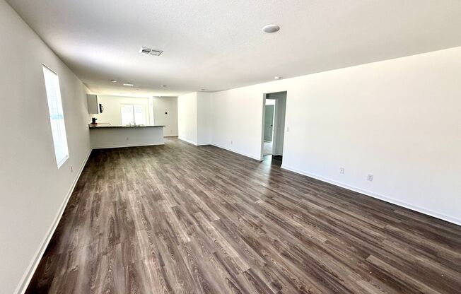 Beautiful 2024 Build 3 Bedroom Home- Move In Special! $800 off 1st Month's Rent. $300 off 2nd and 3rd Month!