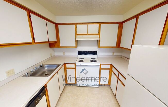 2 beds, 1 bath, 828 sqft, $1,095, Unit 20