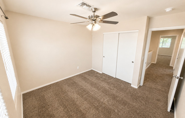3 beds, 2.5 baths, $1,994