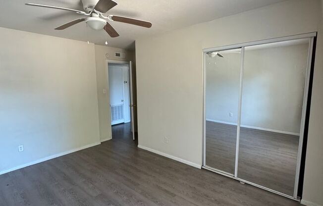 3 beds, 2 baths, $1,395, Unit Apt #207