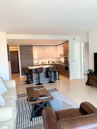 2 beds, 2.5 baths, 1,362 sqft, $9,200, Unit 2807