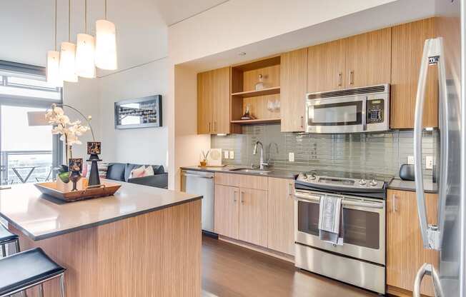 Chef-Inspired Kitchens at Cirrus, Seattle, 98121