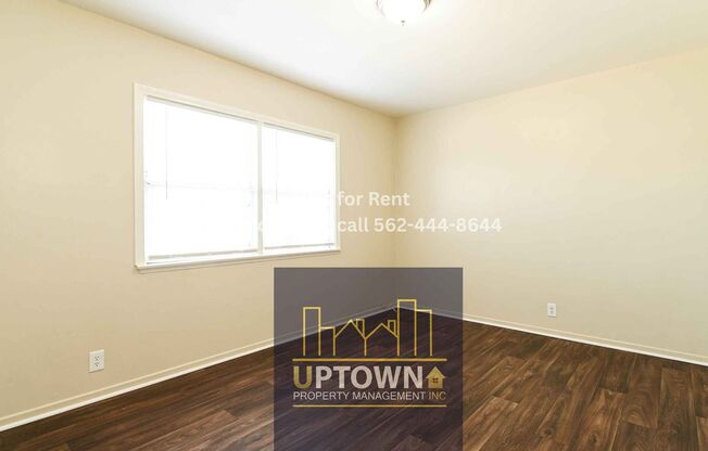 2 beds, 1 bath, $2,600