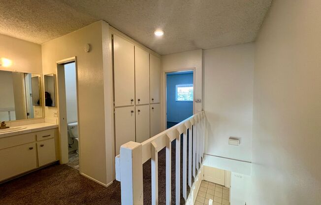 2 beds, 1 bath, $2,745, Unit Unit A