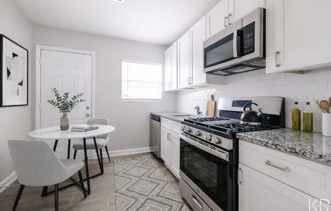 2 beds, 1 bath, 850 sqft, $1,150, Unit 26-A4