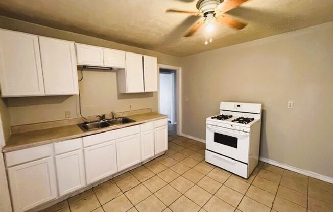 329 Nw 84