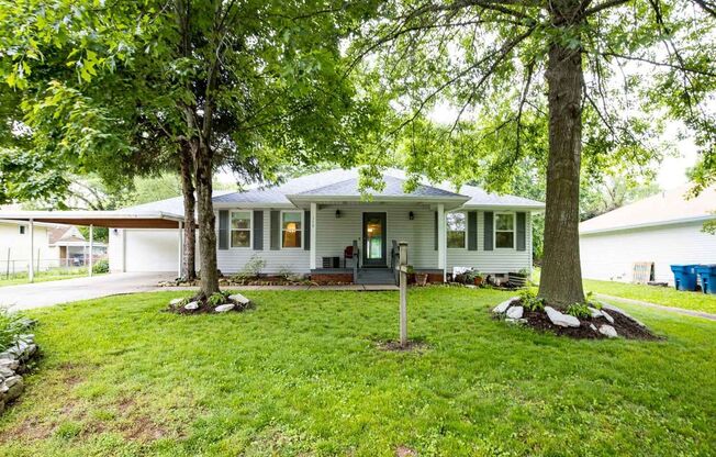 COMING SOON!! Quaint 3 bedroom home! If you are looking for that country feel that is convenient to everything this is the spot for you!