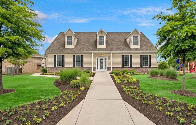 Exterior building at Andrews Ridge Apartments, Suitland, MD, 20746