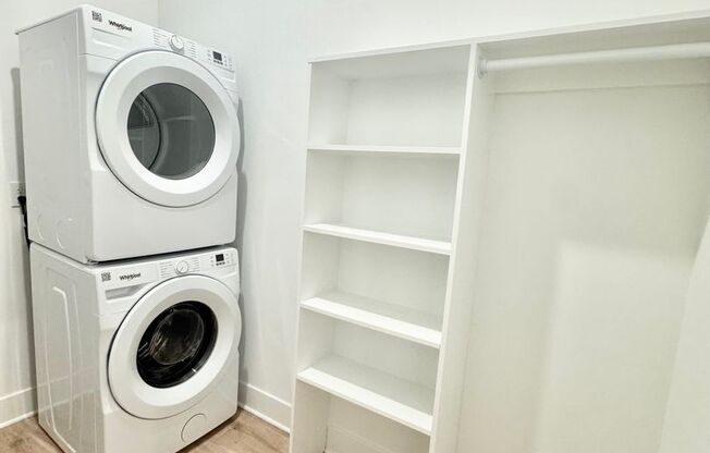 1 bed, 1 bath, 527 sqft, $1,295, Unit 504