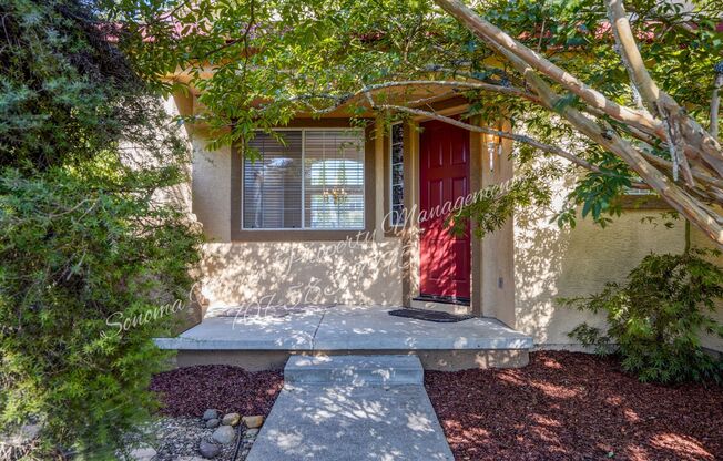 Beautiful 4 Bed/3 Bath House with a Solar Roof ~