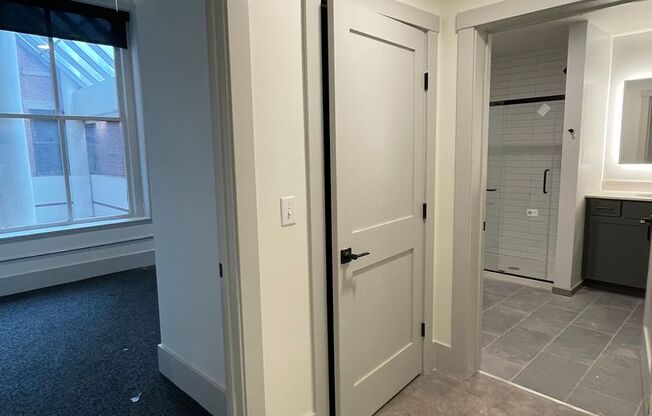 1 bed, 1 bath, 576 sqft, $1,600, Unit 1 Bed, 1 Bath