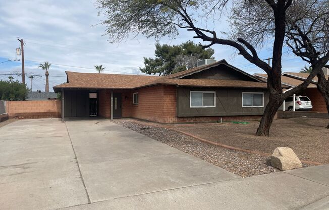 Scottsdale Single Level 3 Bedroom House With Private Pool! NO HOA & Pool Service Included!