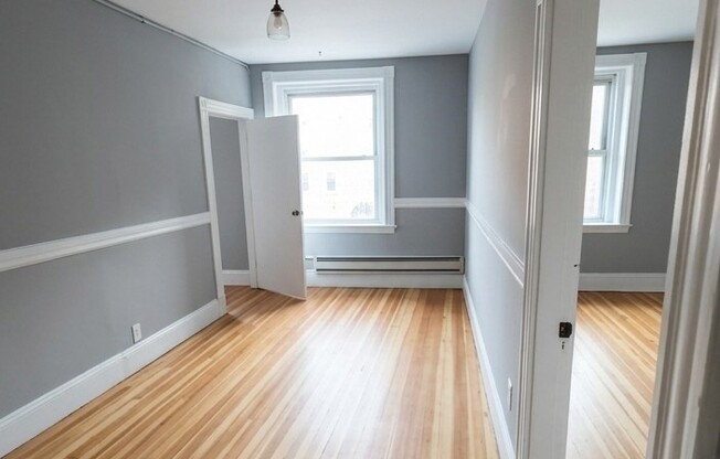 452 Hanover St