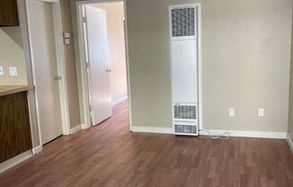 1 bed, 1 bath, 650 sqft, $1,295, Unit 2