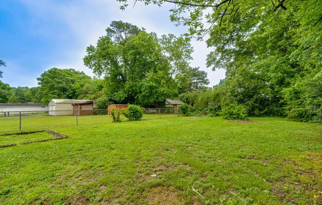 Available NOW! 3 Bedroom, 2.5 Bathroom Home for Rent!