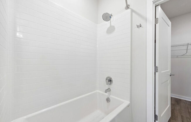 1 bed, 1 bath, 753 sqft, $1,650