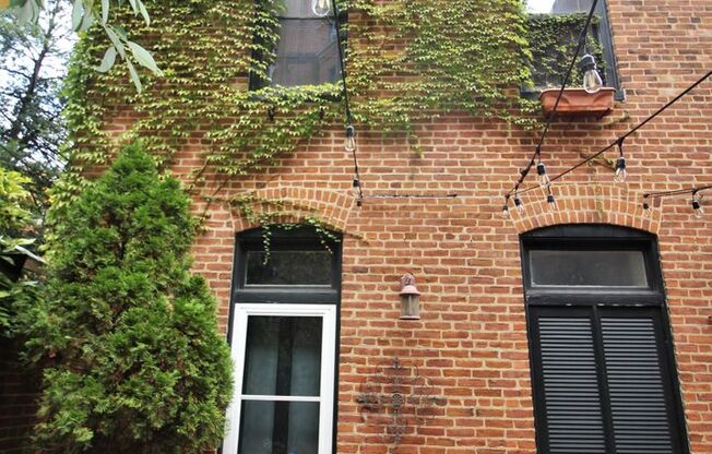 1619 Park Ave