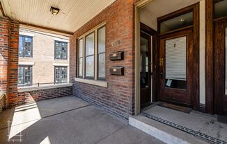 2 beds, 1 bath, $1,865, Unit 764 Park St. Apt. A