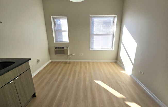 5051 North Kenmore Ave.