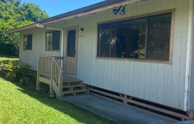 Conveniently Located 3BR/2BA Home in Hilo