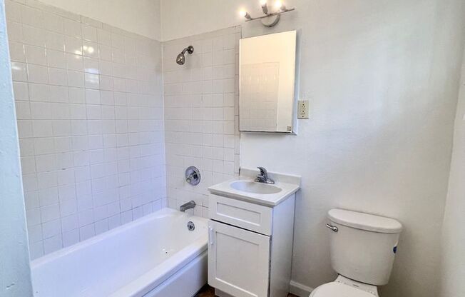 1 bed, 1 bath, $1,450, Unit 3