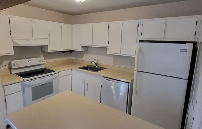 1 bed, 1 bath, $1,500