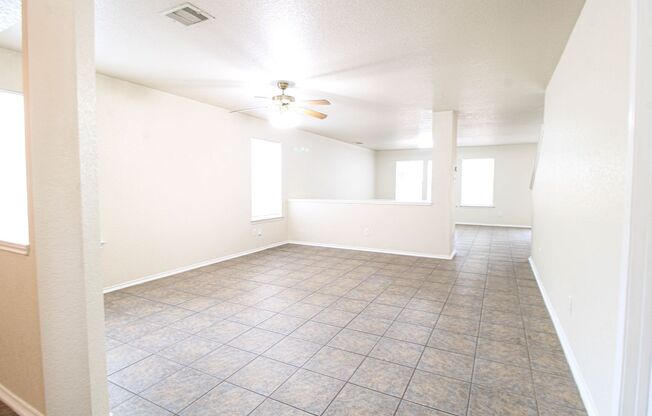 6515 Rosewood Crest