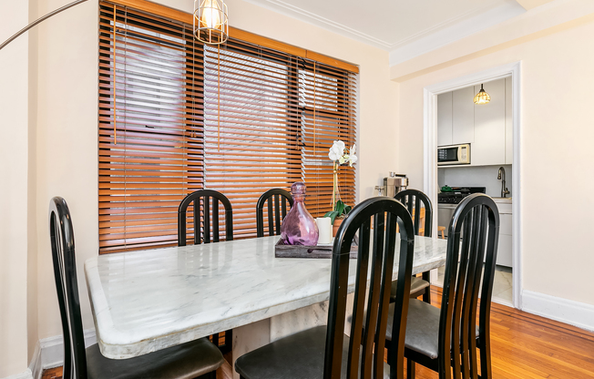 Studio, 1 bath, $3,400, Unit 7J