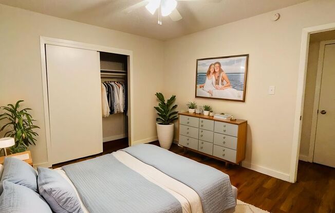 2 beds, 1 bath, 820 sqft, $1,399, Unit BOU-108
