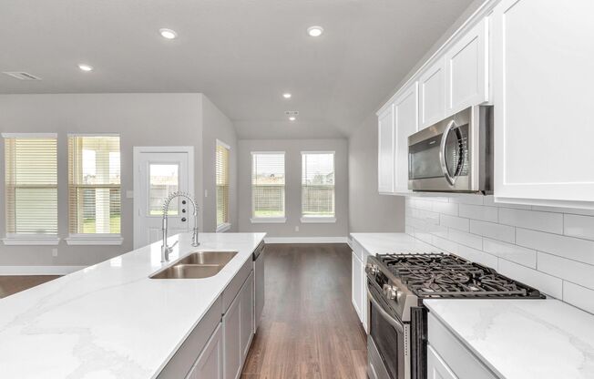The Linden – Modern Comfort Meets Resort-Style Living