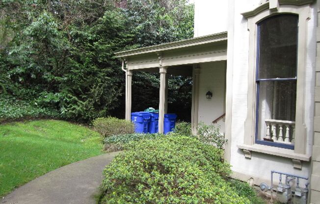 Kamm House
