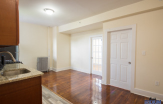 393 MAIN ST